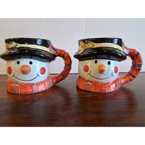 vtg Set Of 2 Ceramic Christmas Snowman Mugs With Colorful Scarves & Hats
